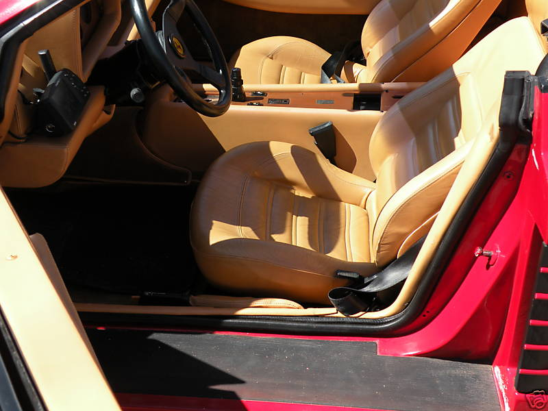 Illustration for article titled Backyard Ferrari Of The Day: Fierrari 512 Testarossa